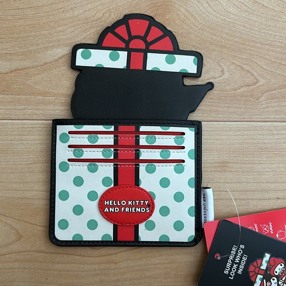 Her Universe Hello Kitty and Friends My Melody and Kuromi Card Holder - Picture 2 of 2